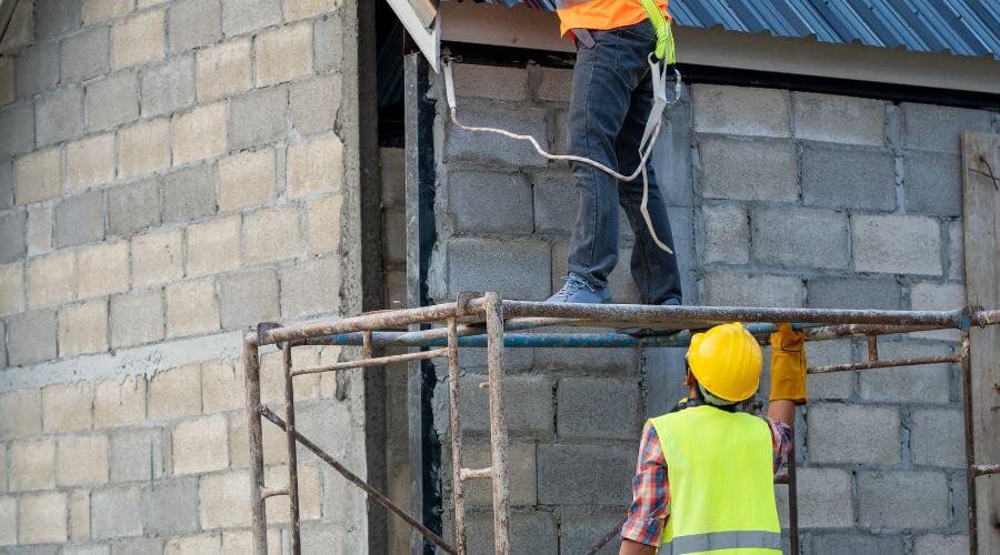 Expert top industrial roofings services in Davis, CA